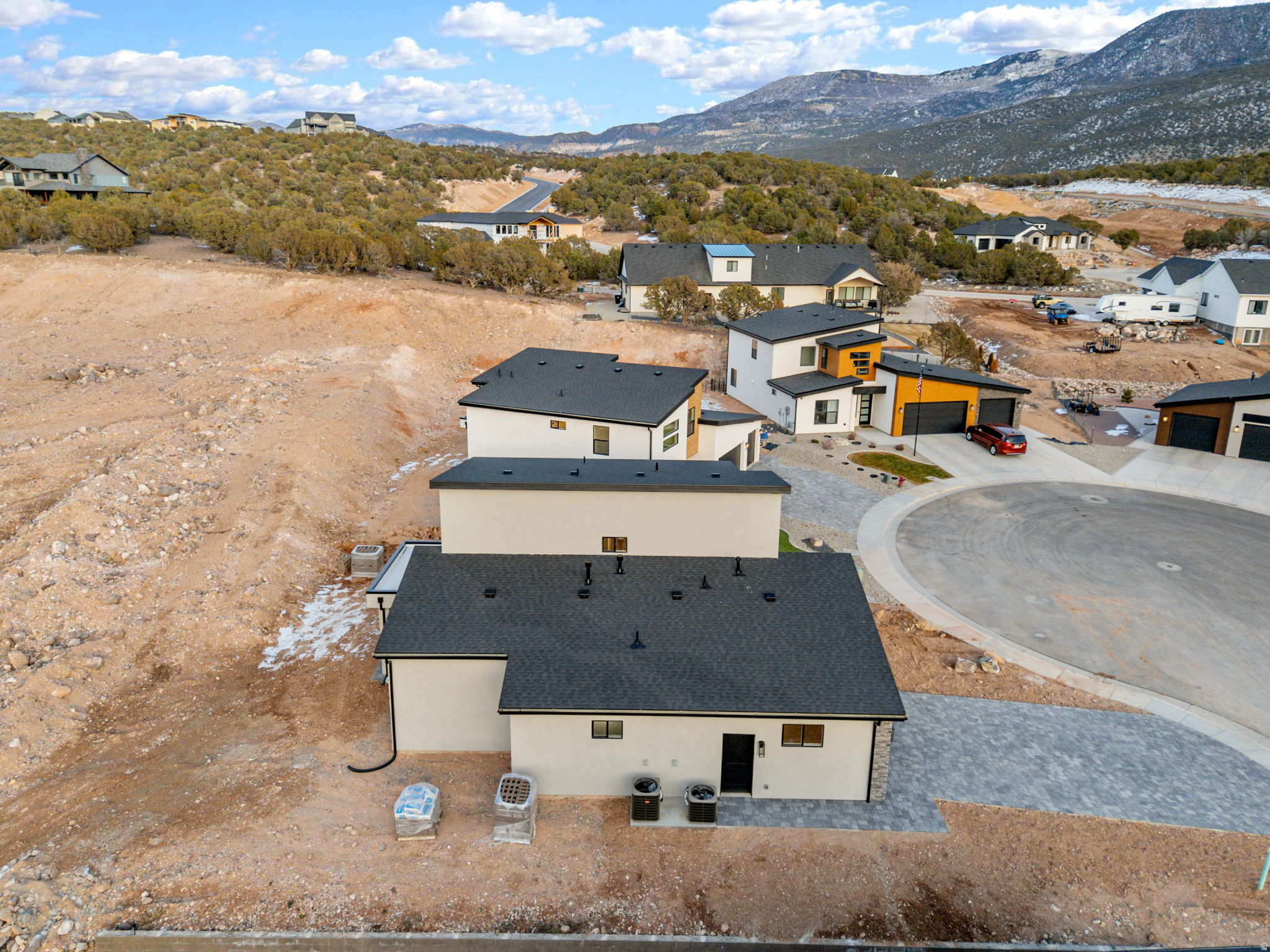 THE VALLEY AT SOUTH MOUNTAIN - Residential