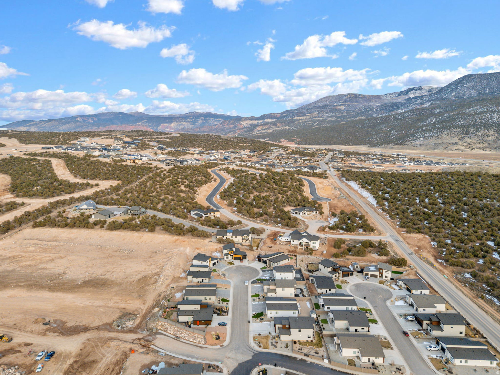 THE VALLEY AT SOUTH MOUNTAIN - Residential