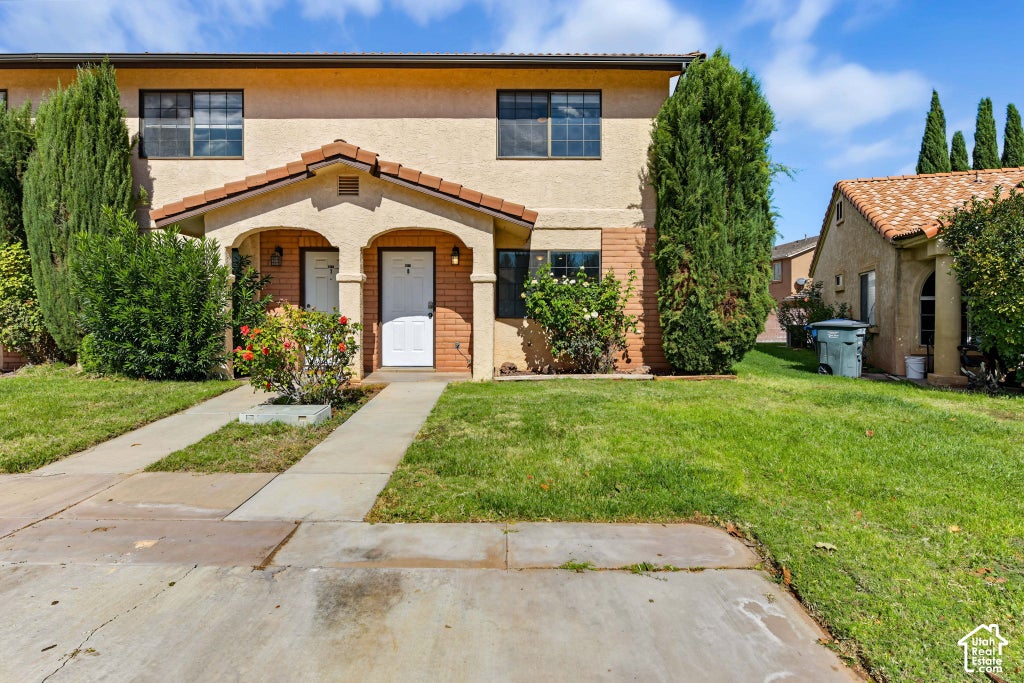 Photo of 2130 W 70 S #8, Hurricane, UT 84737 (MLS # 2191235)