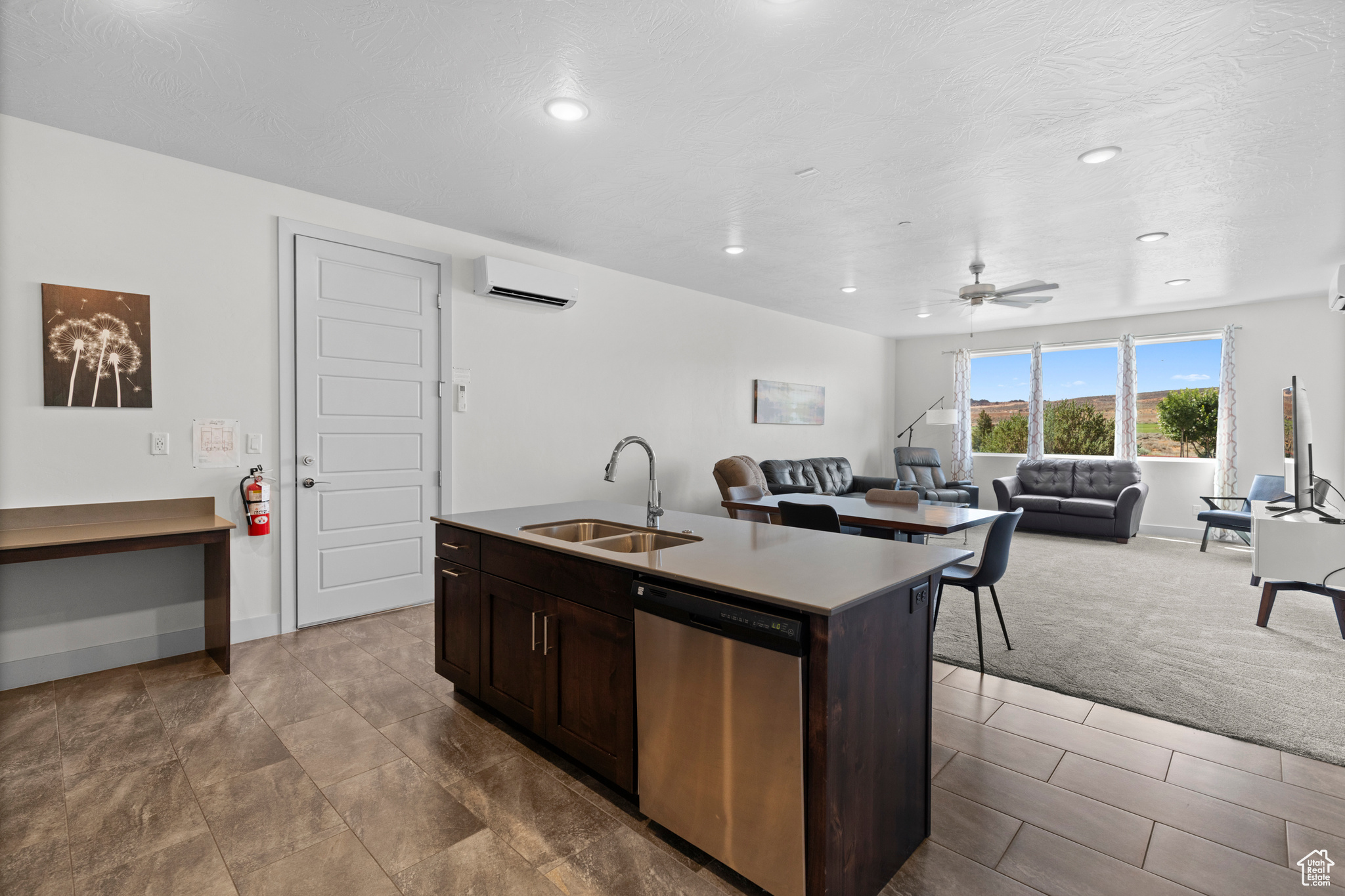 VILLAS AT SAND HOLLOW - Residential