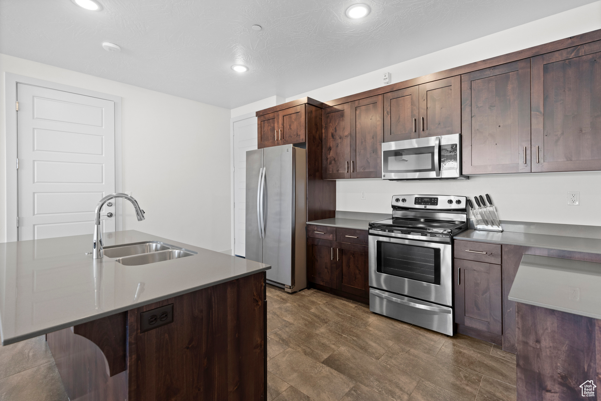 VILLAS AT SAND HOLLOW - Residential