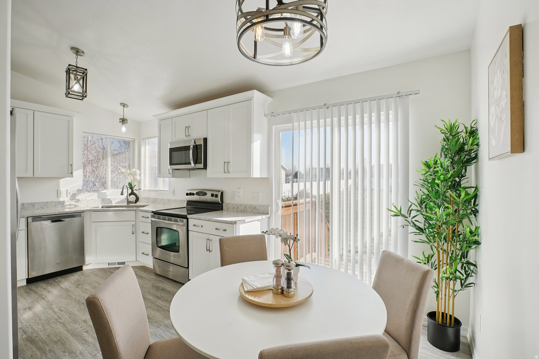 SOUTH WILLOW ESTATES - Residential