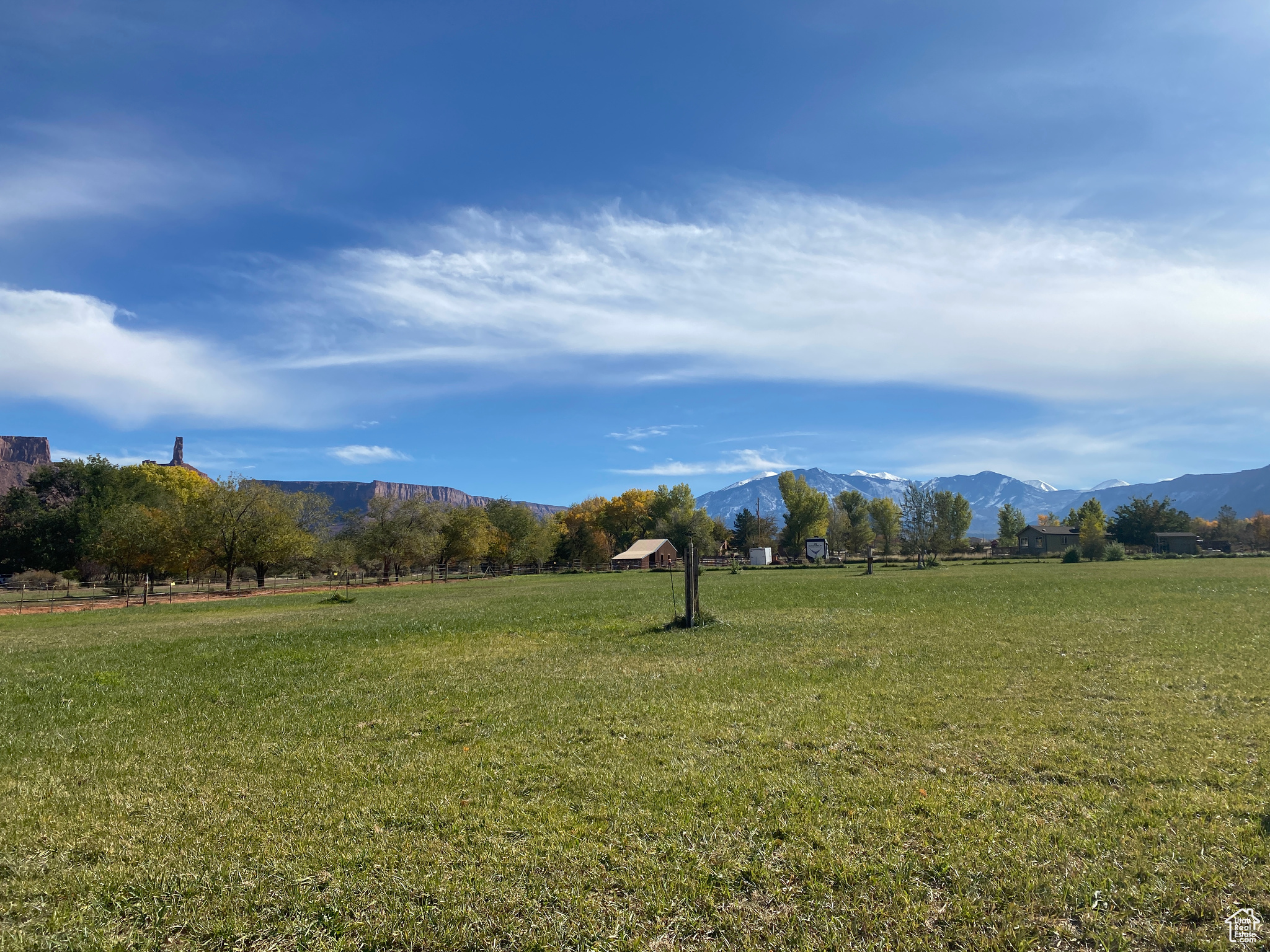 CASTLE VALLEY RIVER RANCHOS - Residential
