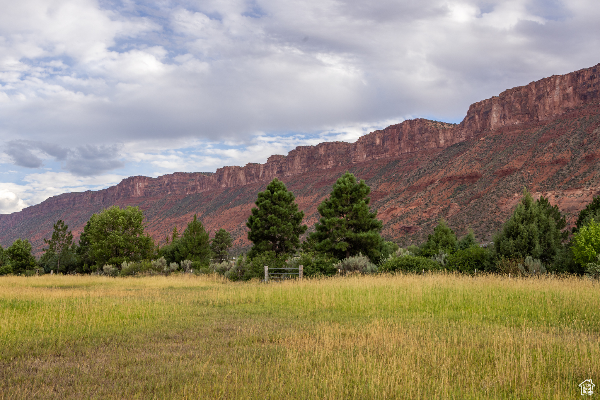 CASTLE VALLEY RIVER RANCHOS - Residential
