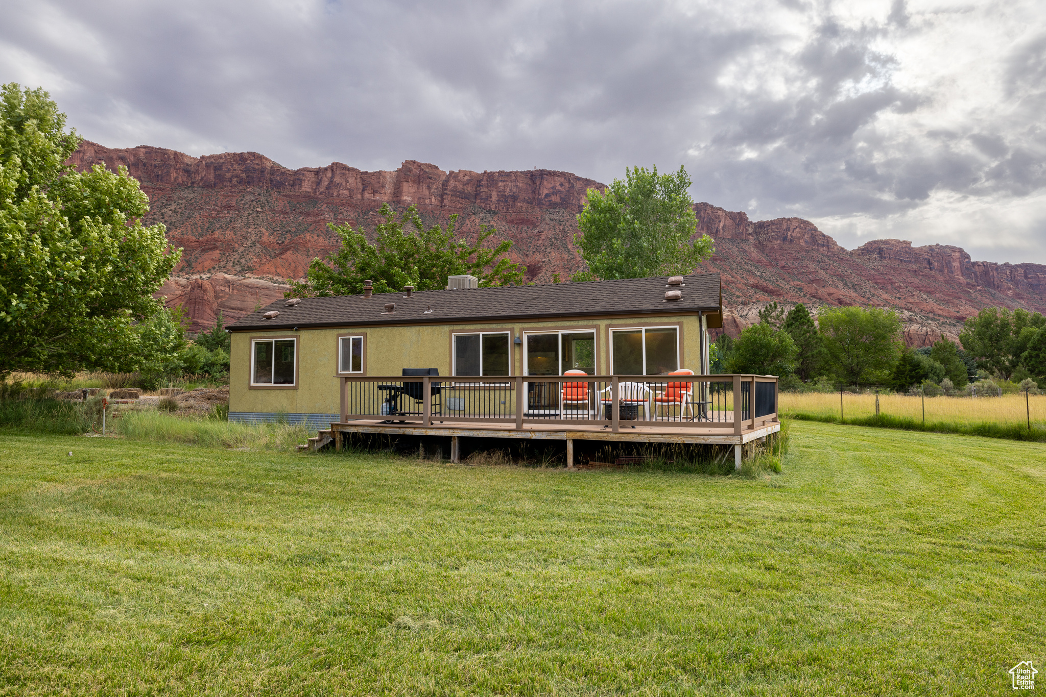 CASTLE VALLEY RIVER RANCHOS - Residential