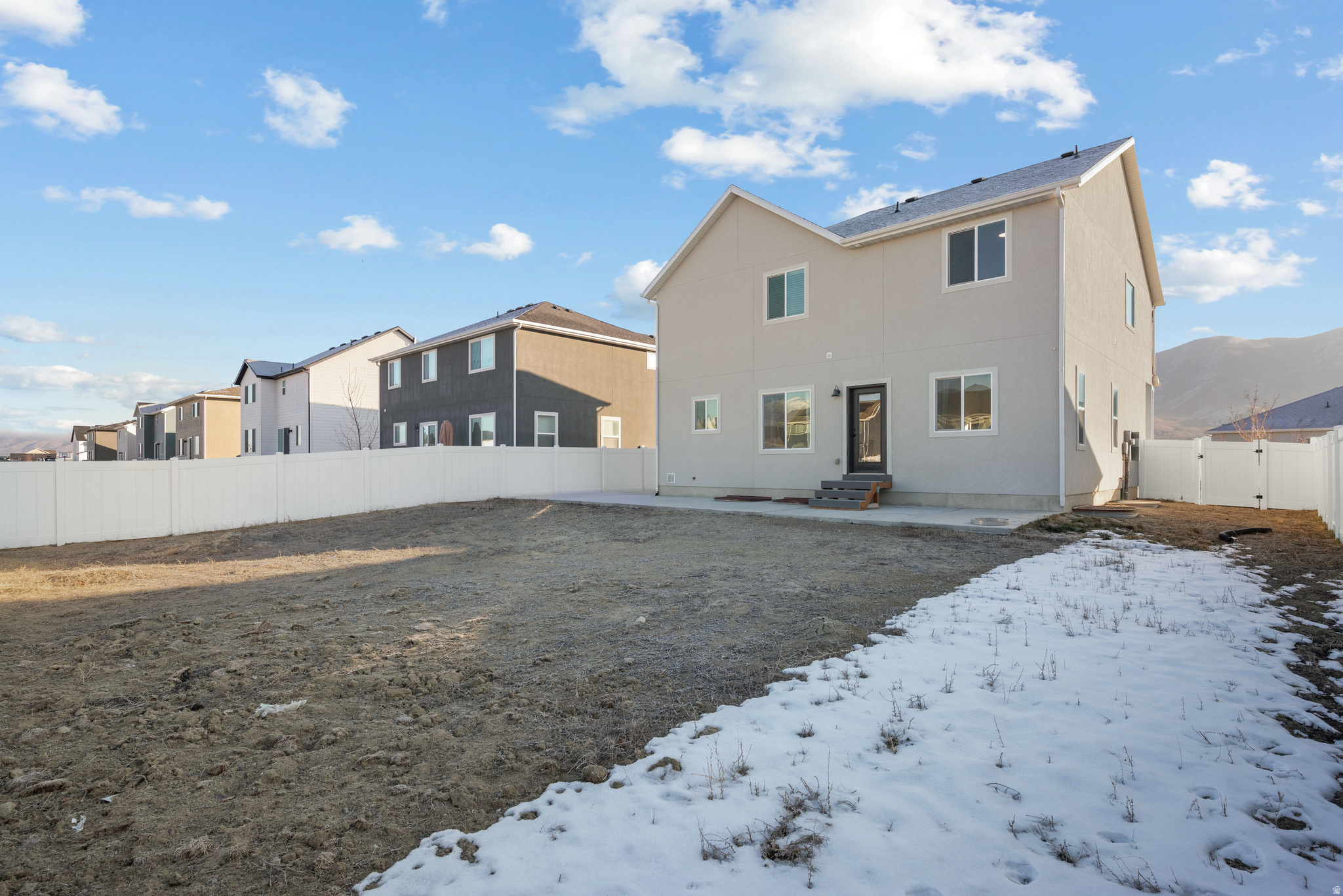 PARWAY FIELDS - Residential