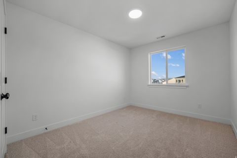 Tiny photo for 3383 N BLUE JAY DR, Eagle Mountain, UT 84005 (MLS # 2132923)