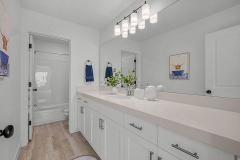 Tiny photo for 3383 N BLUE JAY DR, Eagle Mountain, UT 84005 (MLS # 2132923)