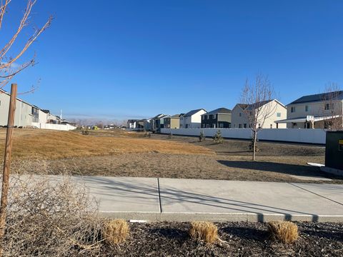 Tiny photo for 3383 N BLUE JAY DR, Eagle Mountain, UT 84005 (MLS # 2132923)