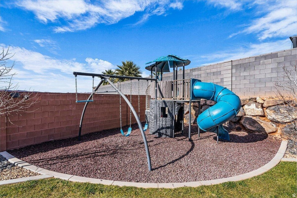 CORONADO RIDGE PH 3 - Residential