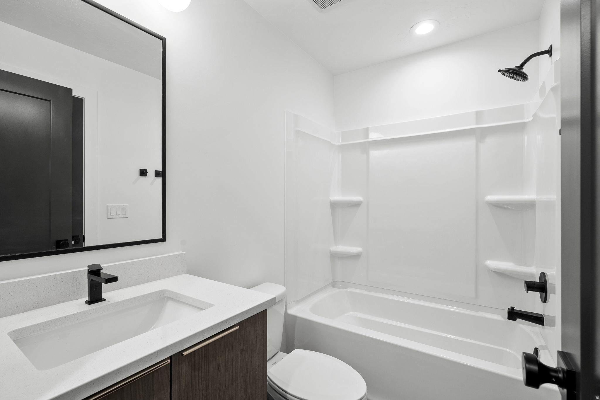 THE MONROE - Residential