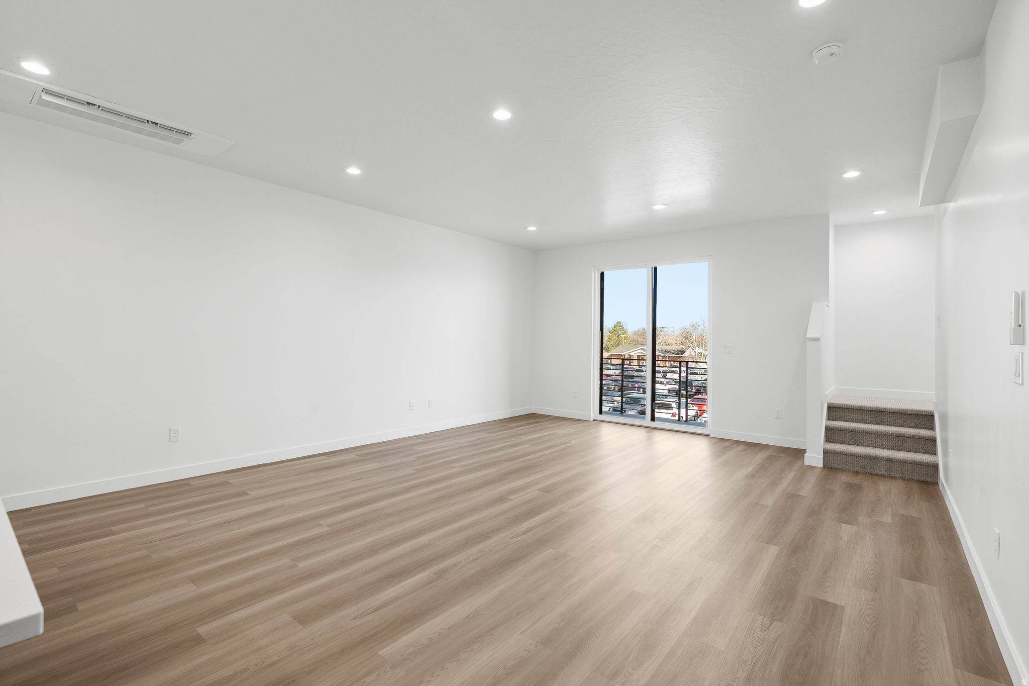 THE MONROE - Residential