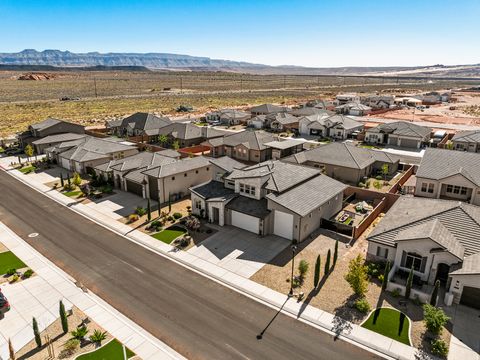 Tiny photo for 4705 W 2820 S, Hurricane, UT 84737 (MLS # 2120388)