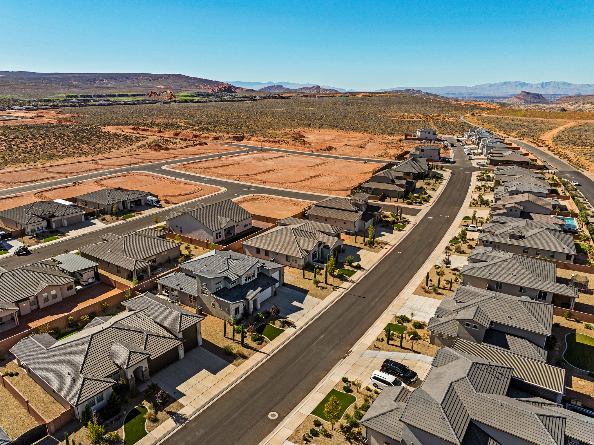 LAKESIDE AT DESERT SANDS PH 1 - Residential