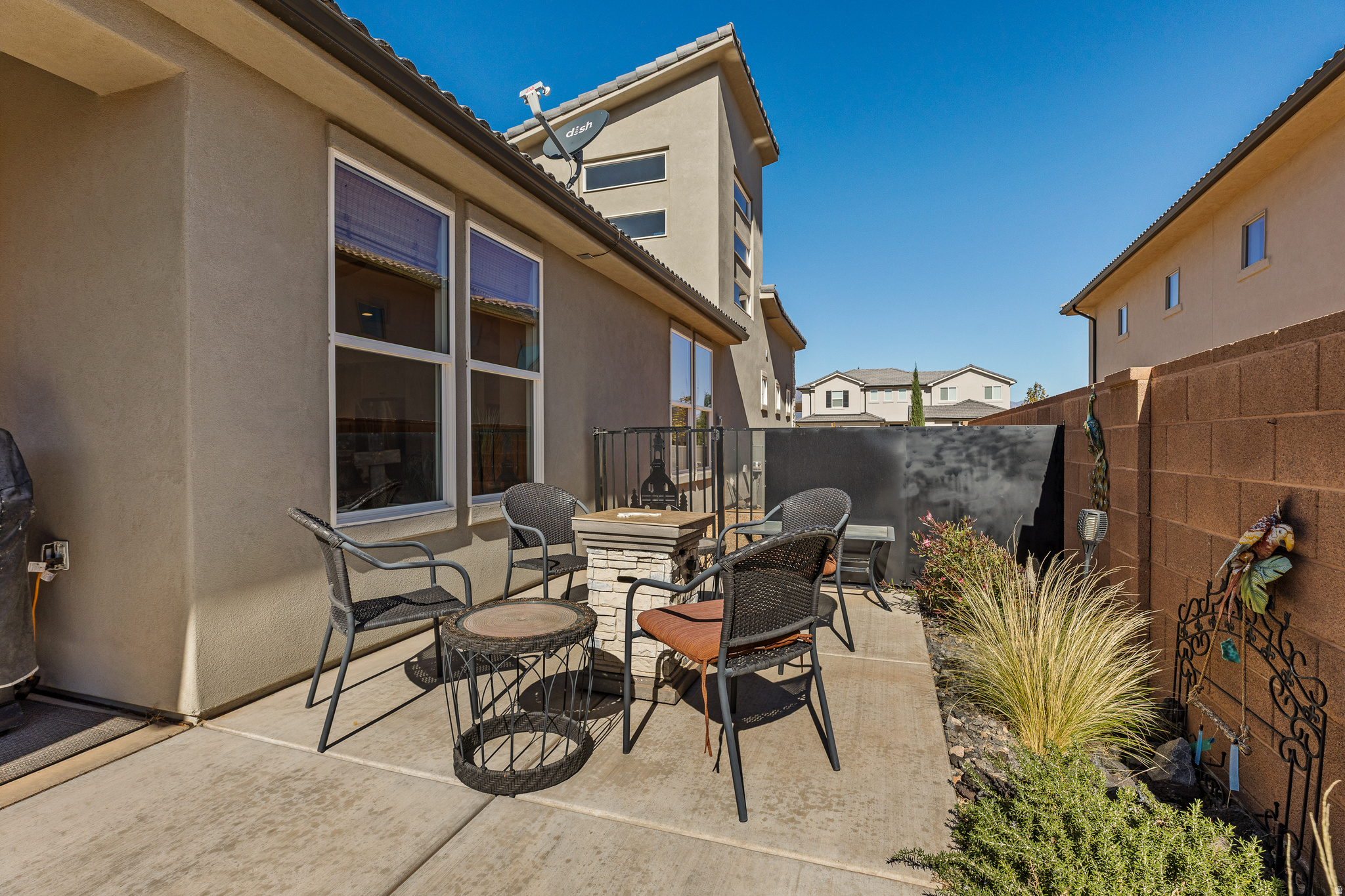 LAKESIDE AT DESERT SANDS PH 1 - Residential