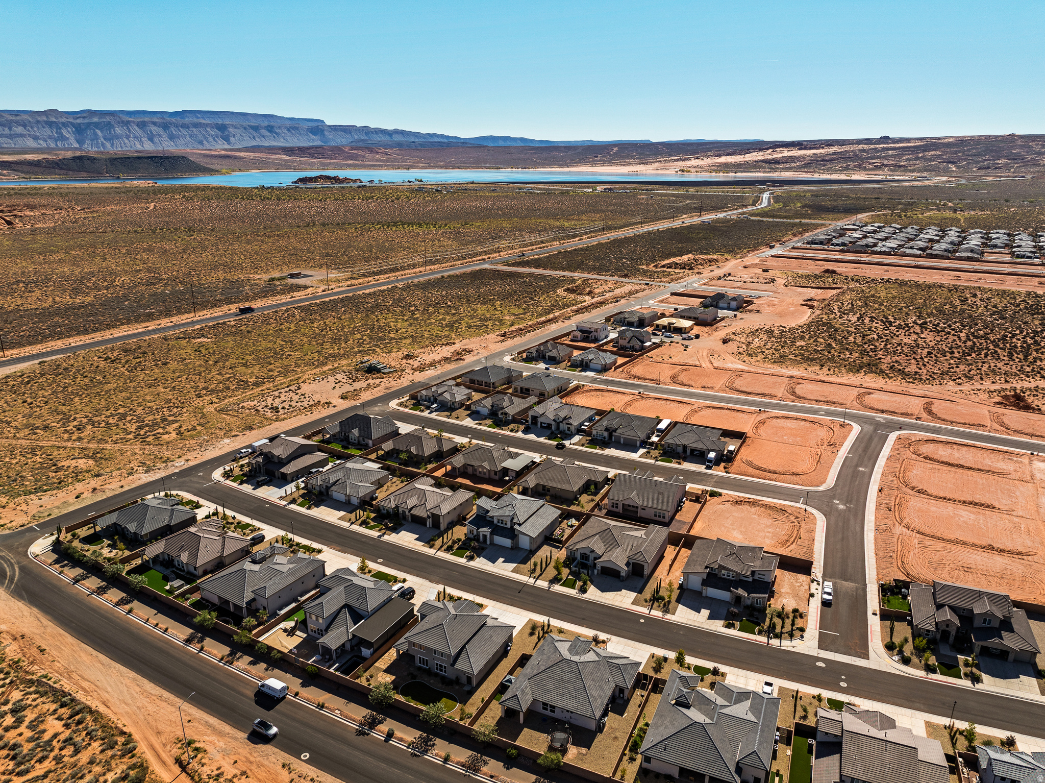 LAKESIDE AT DESERT SANDS PH 1 - Residential