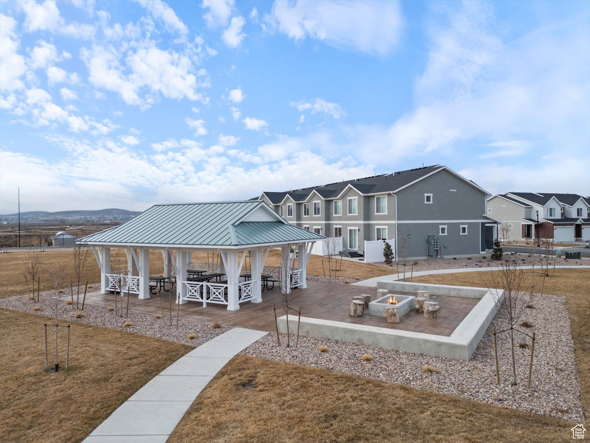 393 N Sea Chaser Ln, Saratoga Springs, Utah image 34