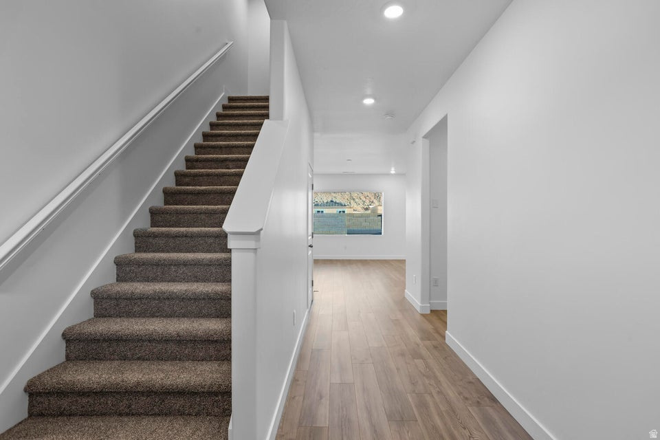 LONG VALLEY - Residential