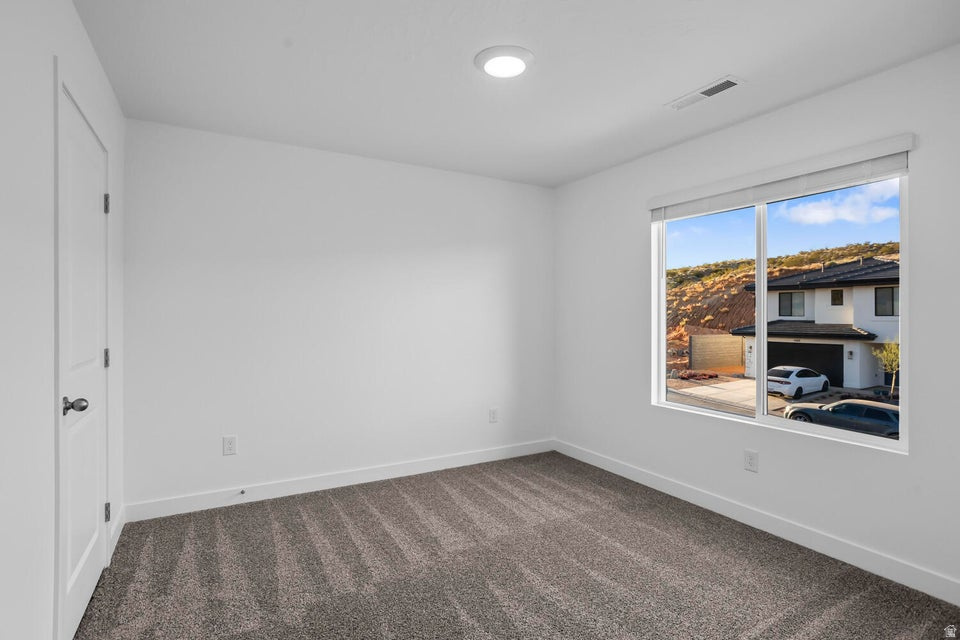 LONG VALLEY - Residential