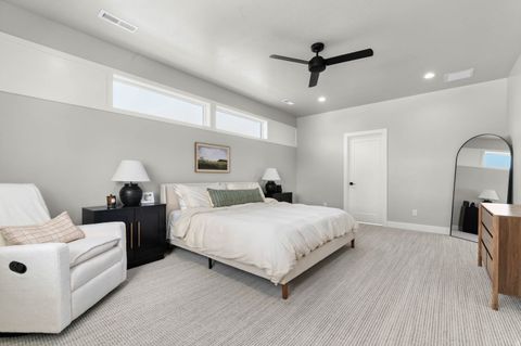 Tiny photo for 708 N DEVONSHIRE DR, Saratoga Springs, UT 84045 (MLS # 2154436)