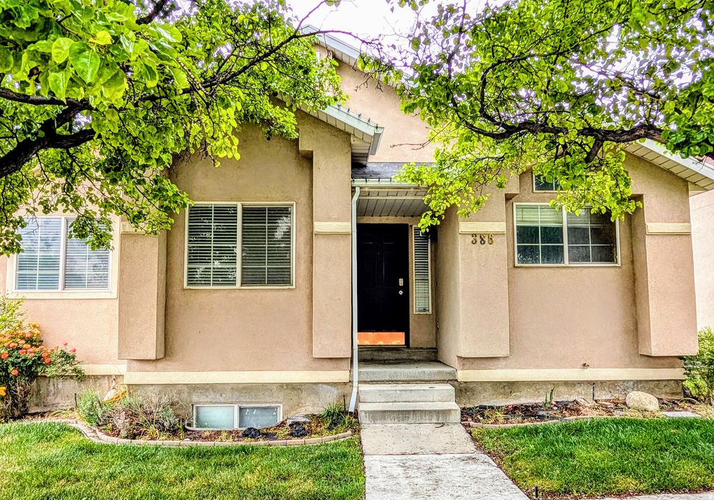 Photo of 386 W INAUGURATION RD, Draper, UT 84020 (MLS # 2161464)
