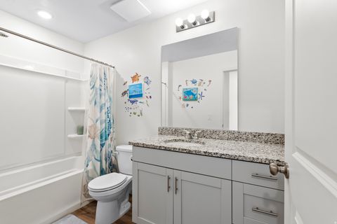 Tiny photo for 227 N RIVERSIDE DR, Saratoga Springs, UT 84045 (MLS # 2137976)