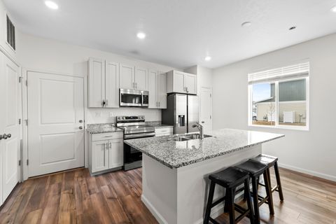 Tiny photo for 227 N RIVERSIDE DR, Saratoga Springs, UT 84045 (MLS # 2137976)