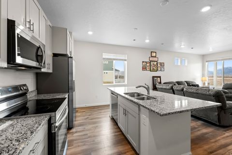 Tiny photo for 227 N RIVERSIDE DR, Saratoga Springs, UT 84045 (MLS # 2137976)