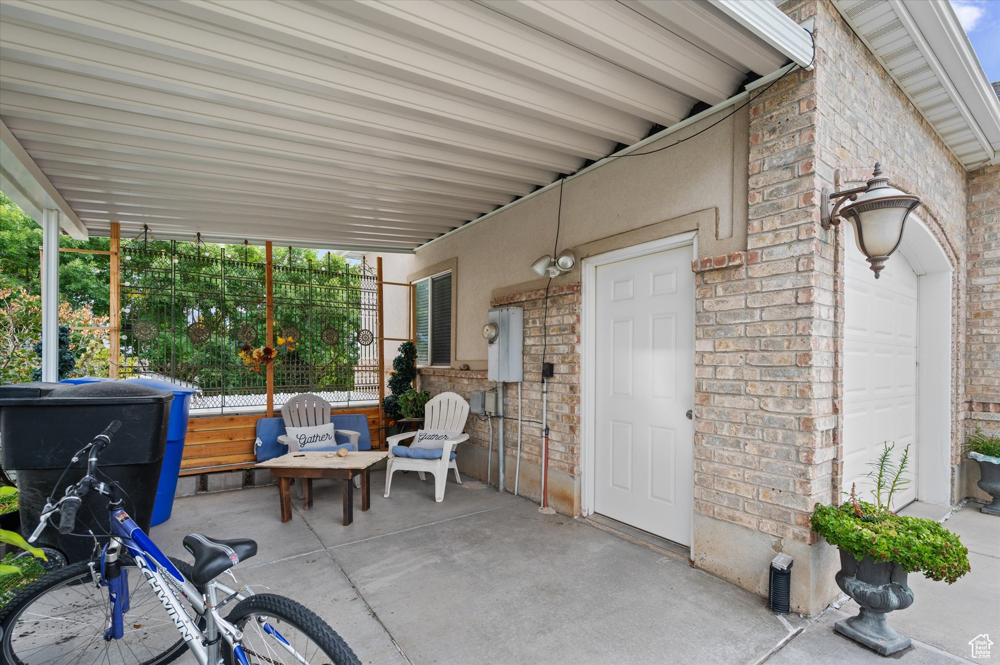 PARKVIEW ESTATES - Residential