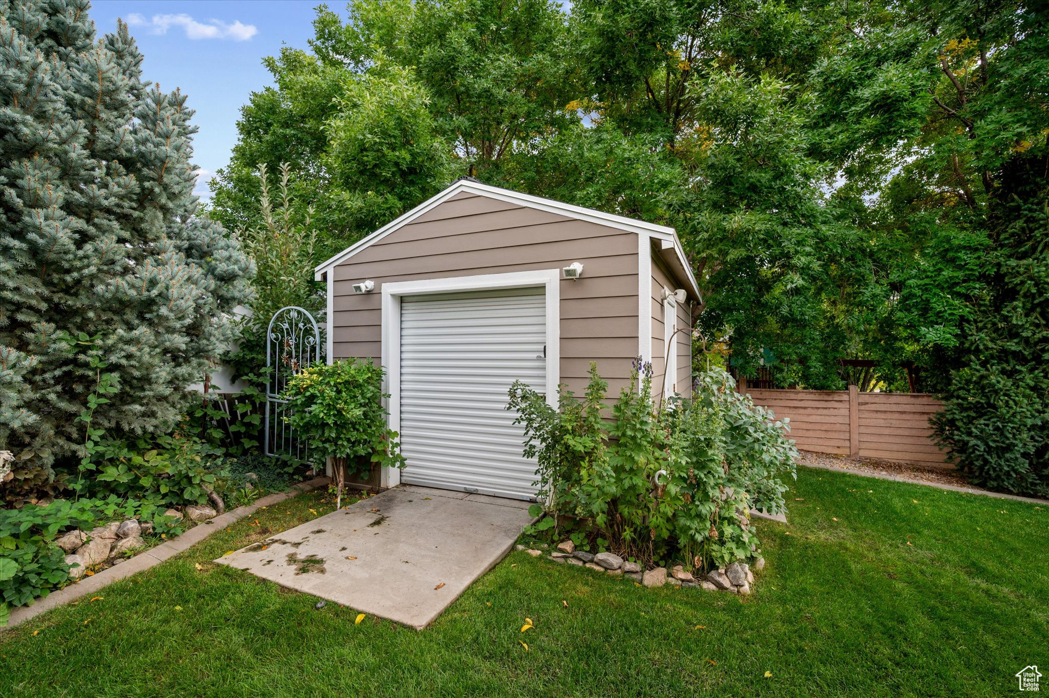 PARKVIEW ESTATES - Residential