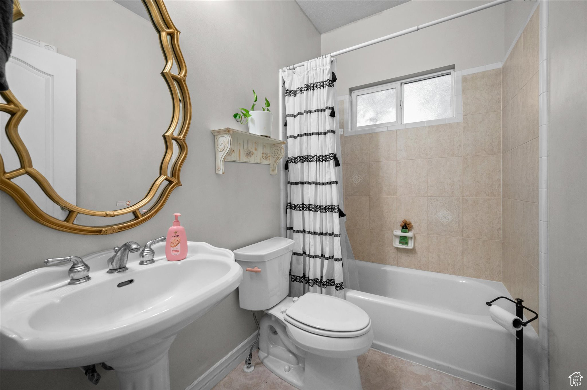 PARKVIEW ESTATES - Residential
