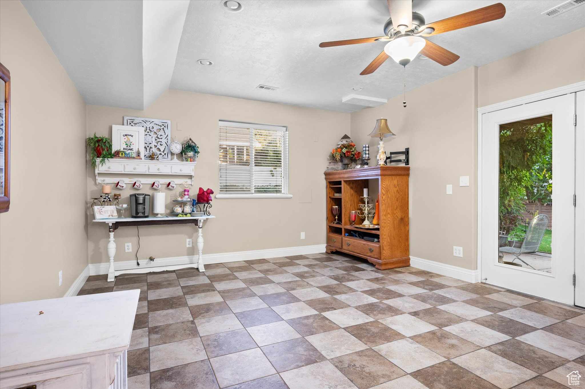 PARKVIEW ESTATES - Residential