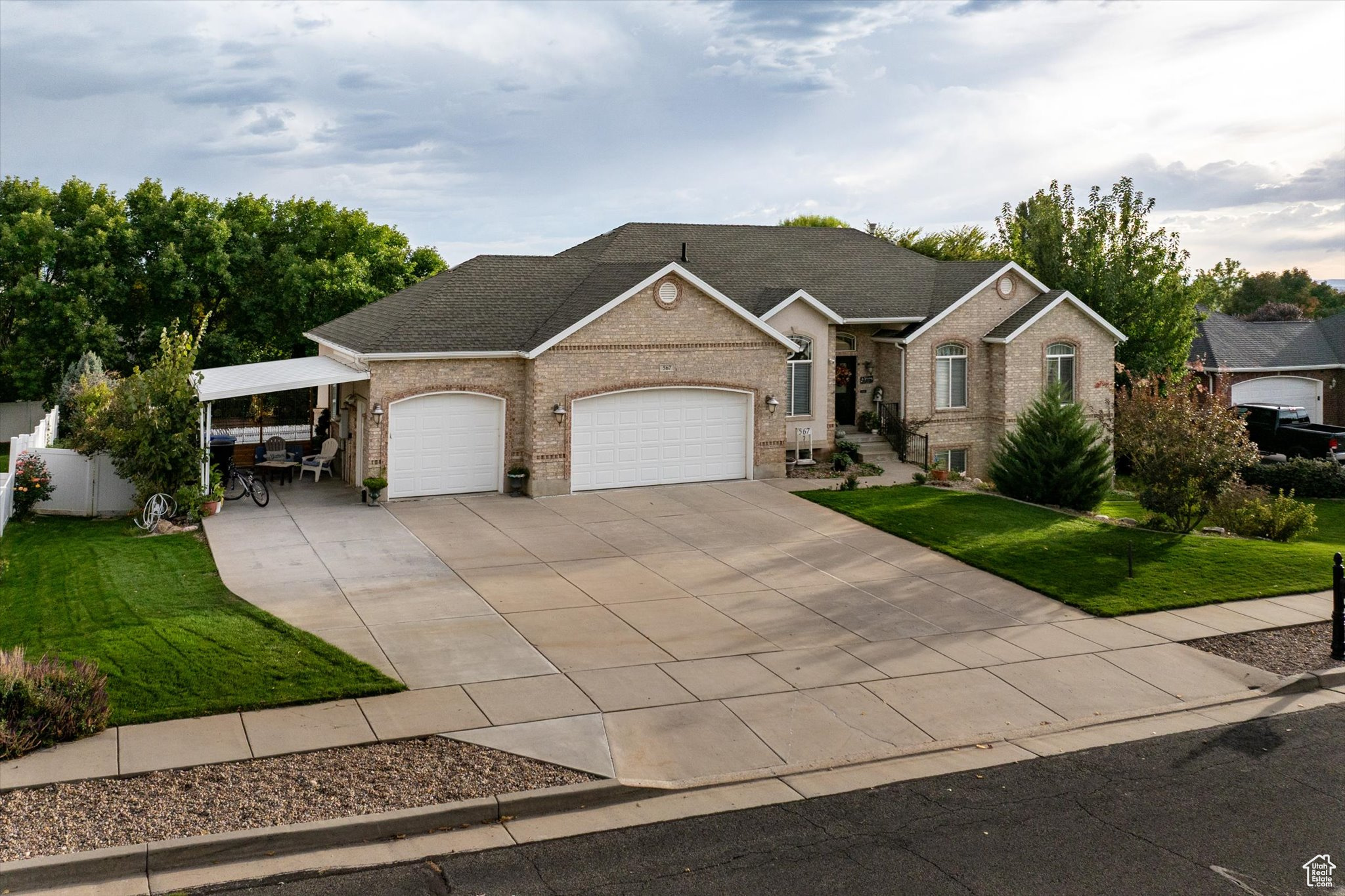 PARKVIEW ESTATES - Residential