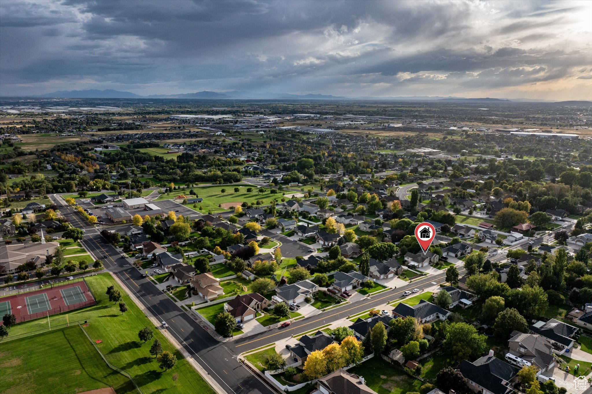 PARKVIEW ESTATES - Residential