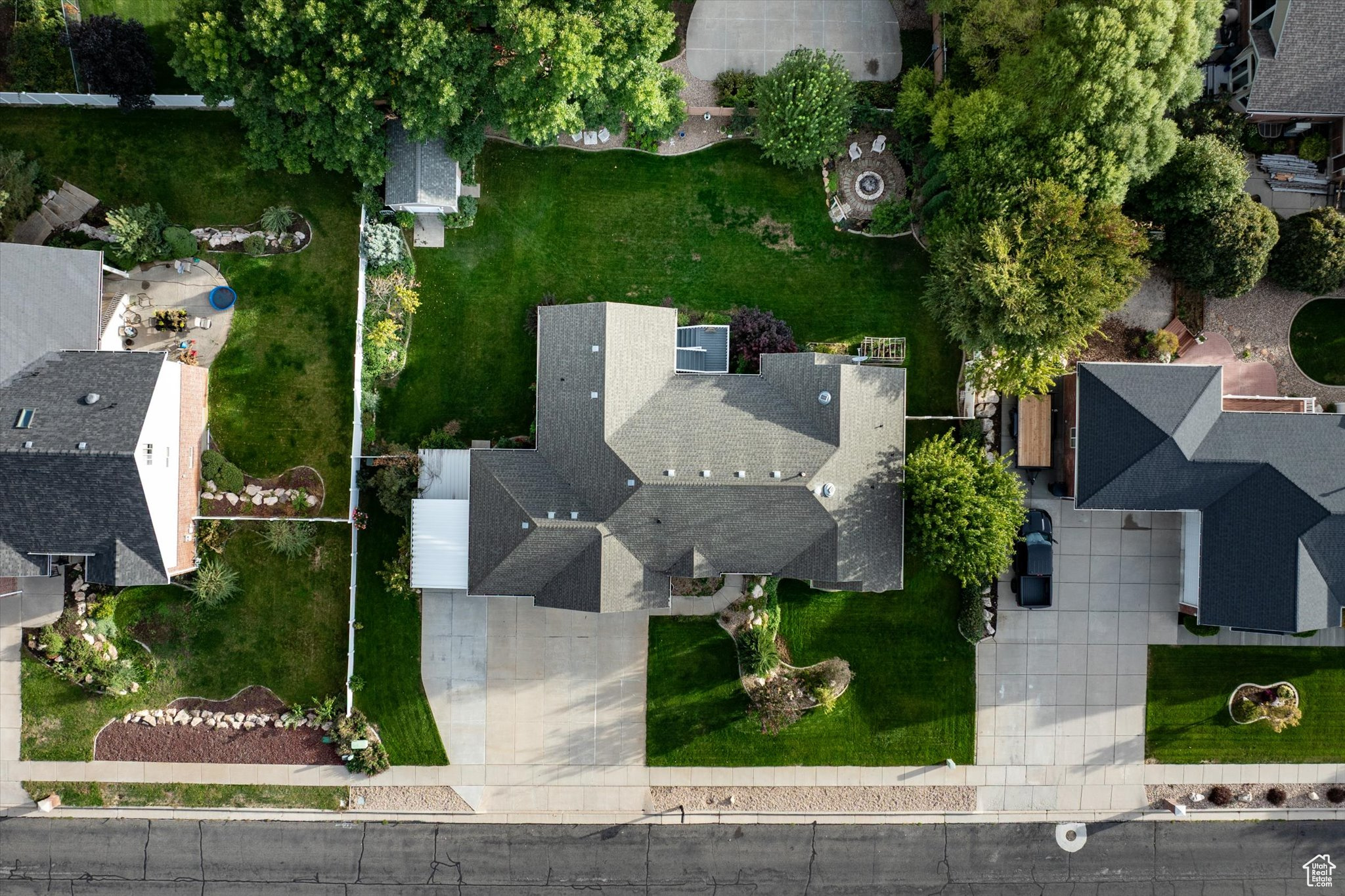 PARKVIEW ESTATES - Residential