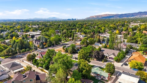 Tiny photo for 2340 E 3000 S, Salt Lake City, UT 84109 (MLS # 2181330)
