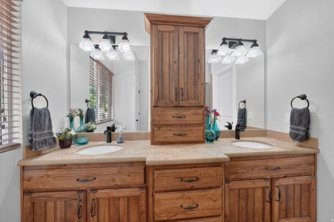 Tiny photo for 2340 E 3000 S, Salt Lake City, UT 84109 (MLS # 2181330)