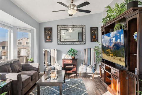 Tiny photo for 596 N 360 E, Salem, UT 84653 (MLS # 2136106)