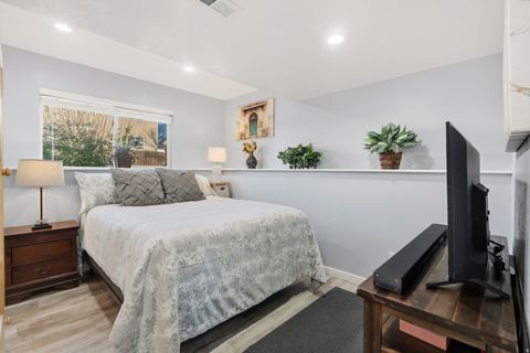 Tiny photo for 596 N 360 E, Salem, UT 84653 (MLS # 2136106)