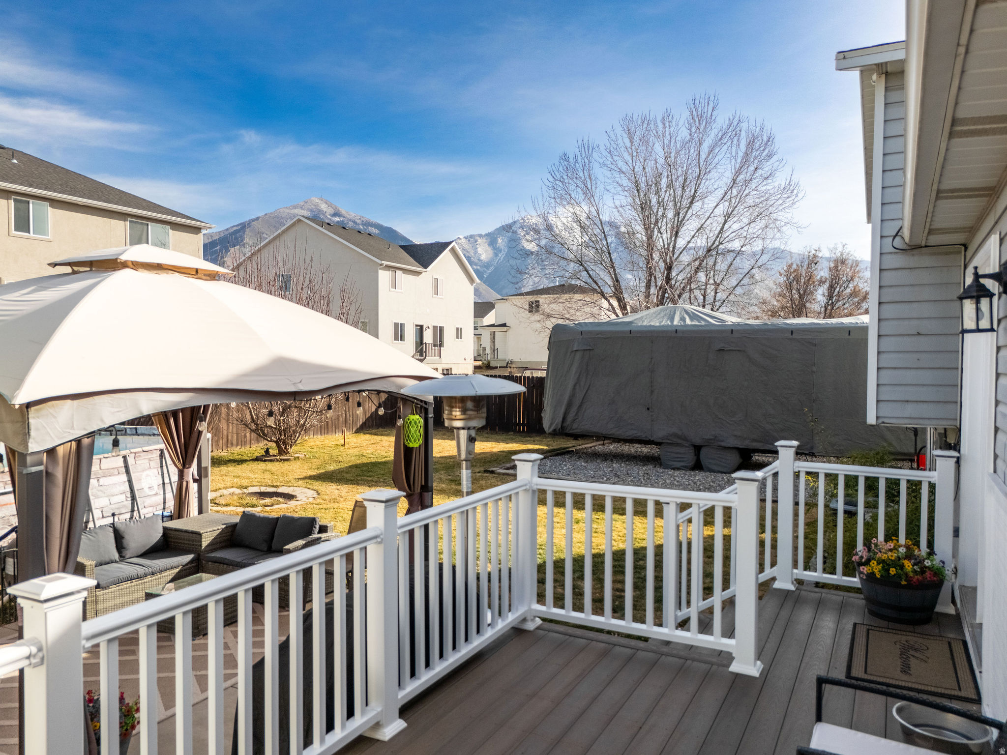 GREEN MEADOWS - Residential