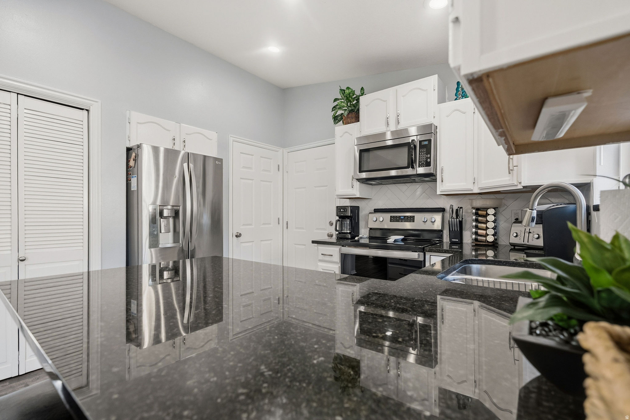 GREEN MEADOWS - Residential