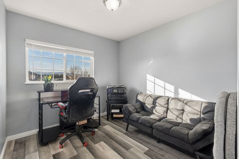 Tiny photo for 596 N 360 E, Salem, UT 84653 (MLS # 2136106)