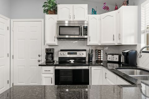 Tiny photo for 596 N 360 E, Salem, UT 84653 (MLS # 2136106)