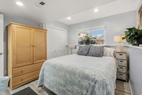 Tiny photo for 596 N 360 E, Salem, UT 84653 (MLS # 2136106)