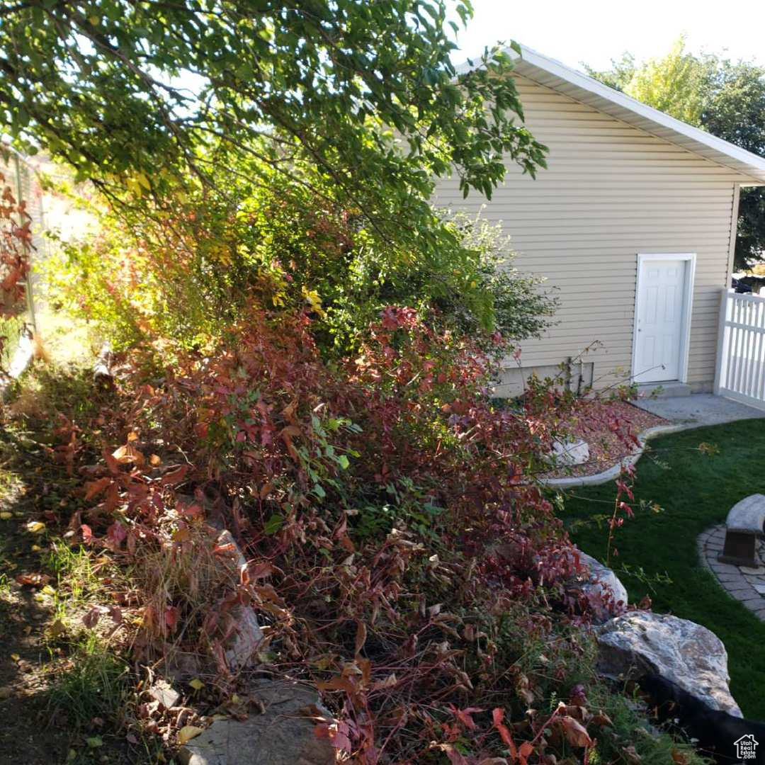 1445 S 200, Farmington, Utah image 9