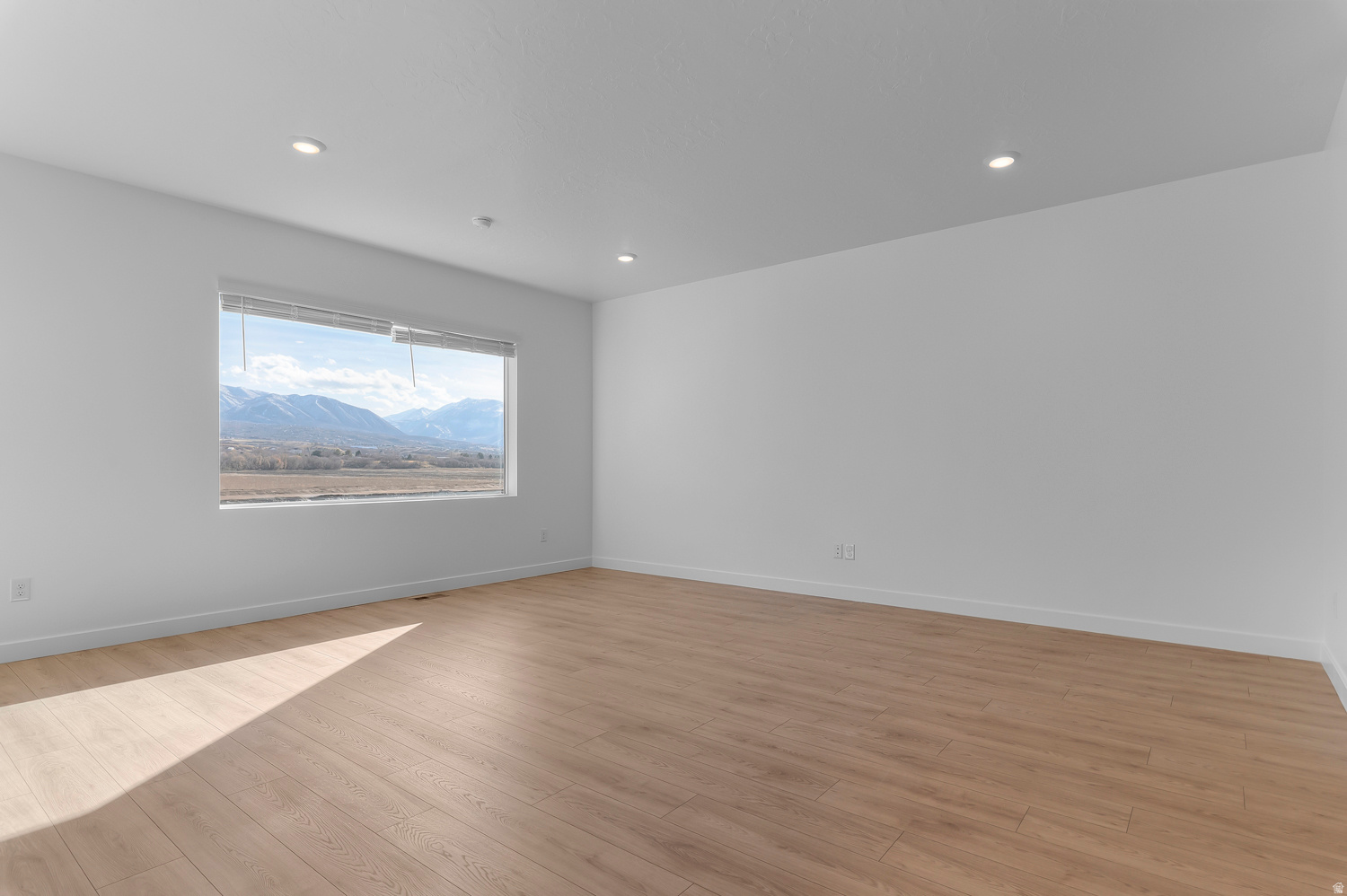 VIRIDIAN - Residential