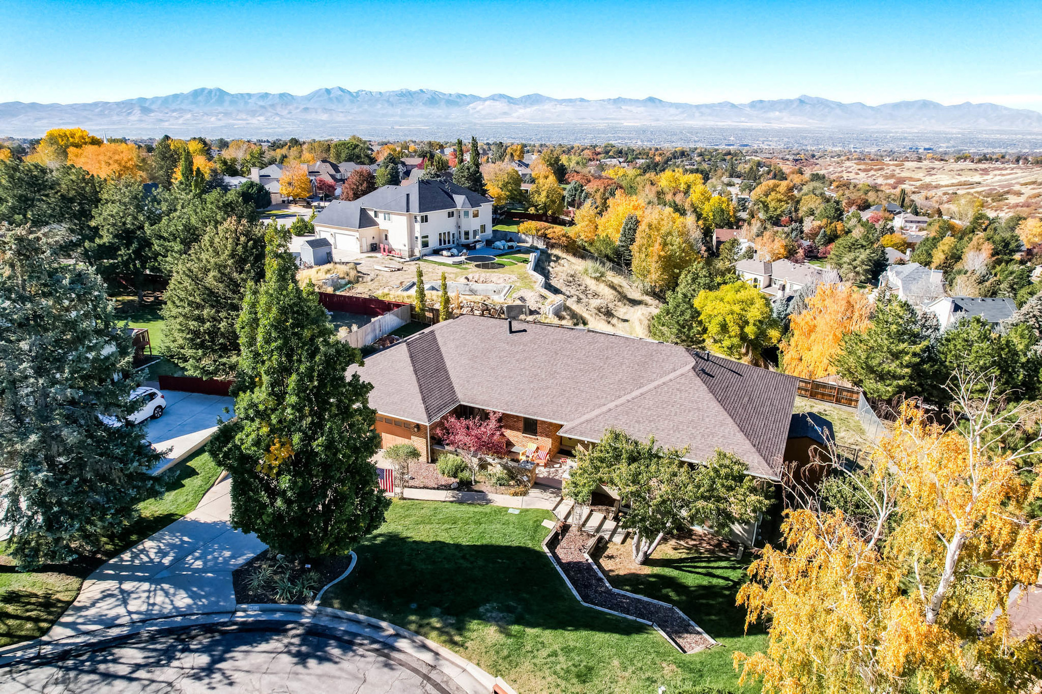 DIMPLE DELL RANCHETTES - Residential