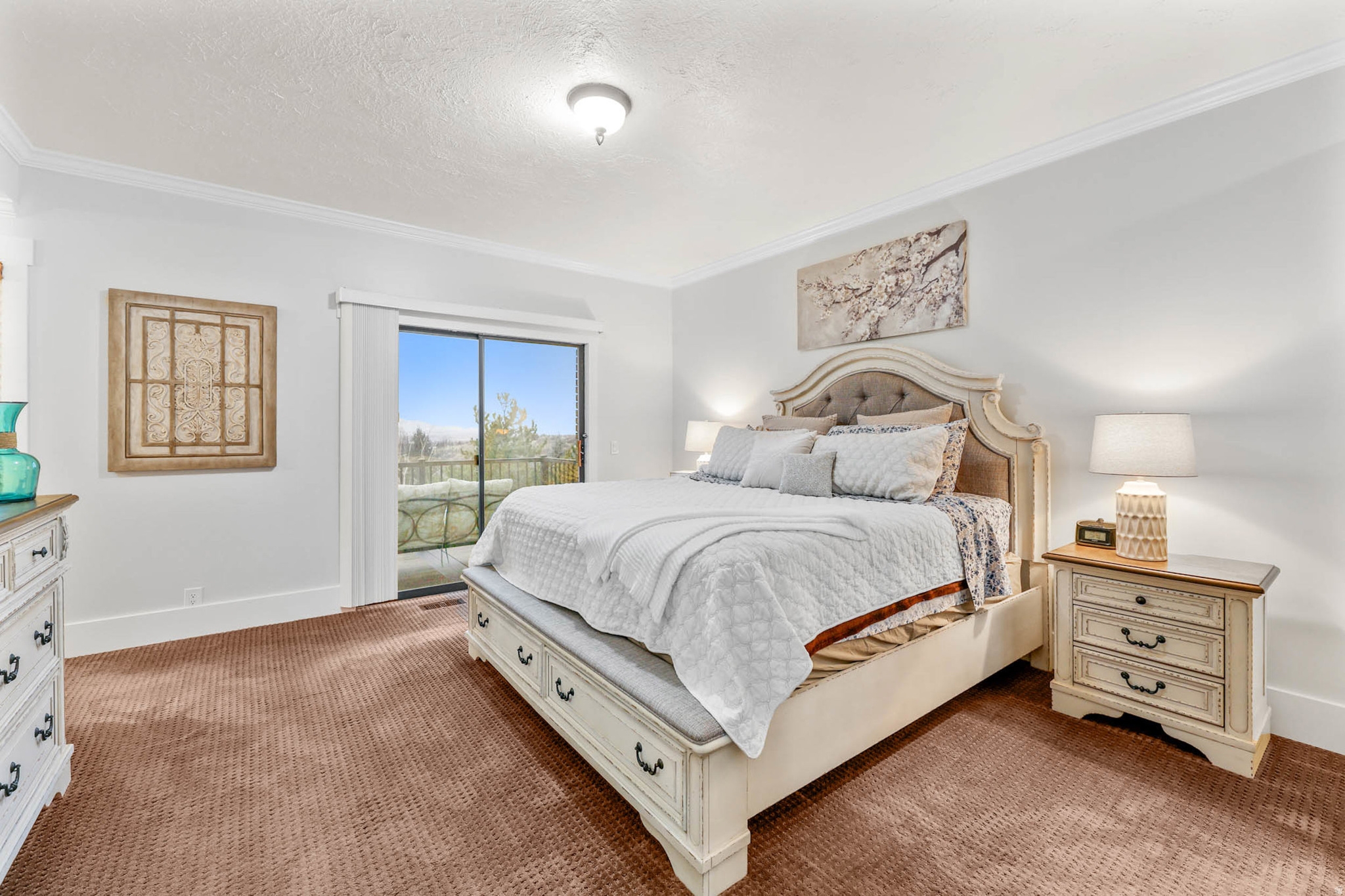 DIMPLE DELL RANCHETTES - Residential