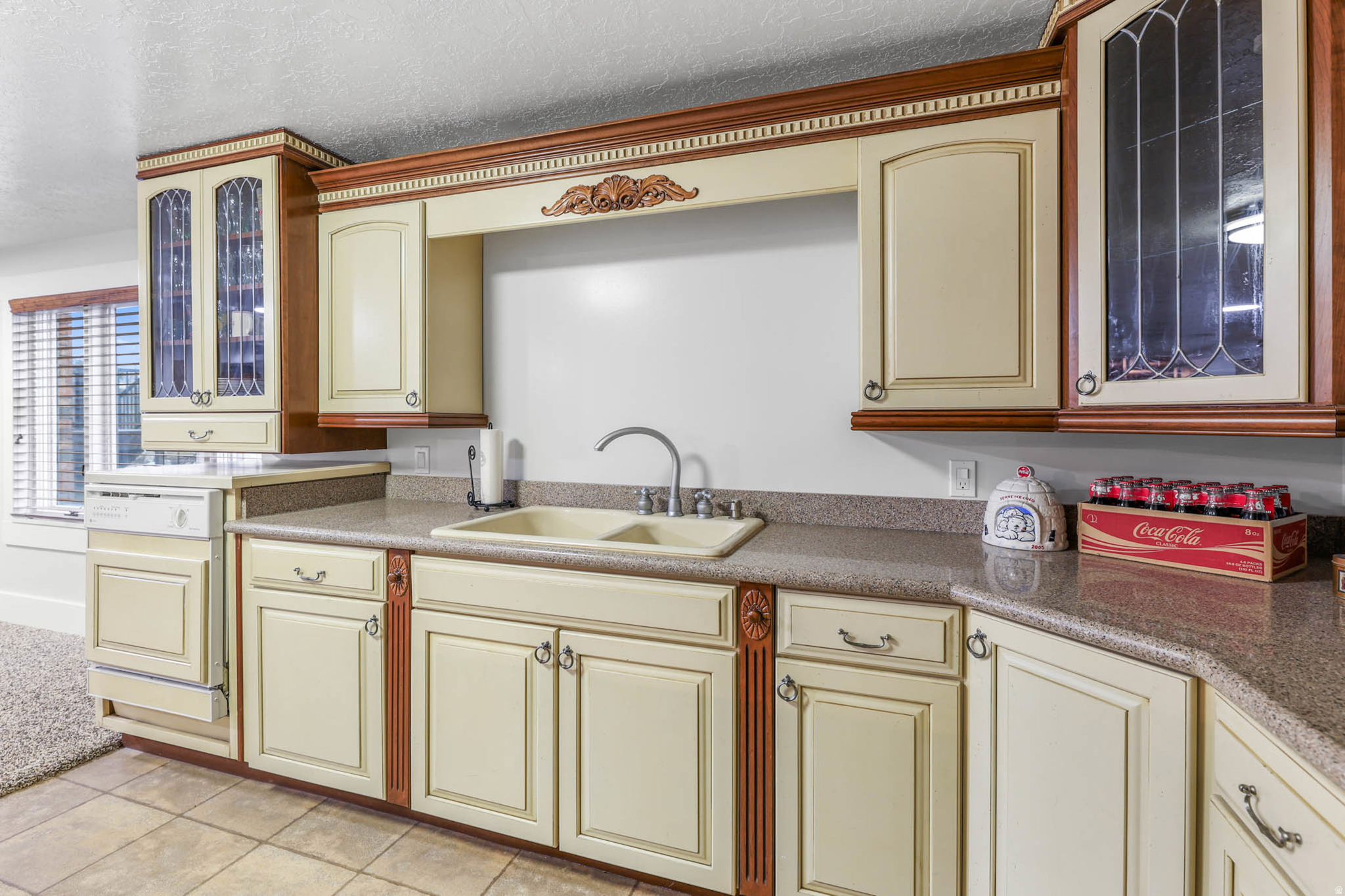 DIMPLE DELL RANCHETTES - Residential