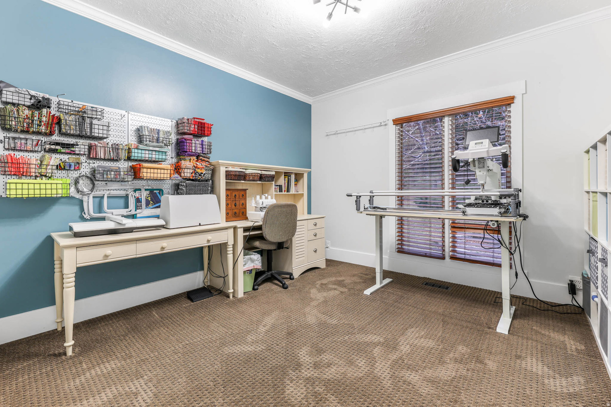 DIMPLE DELL RANCHETTES - Residential